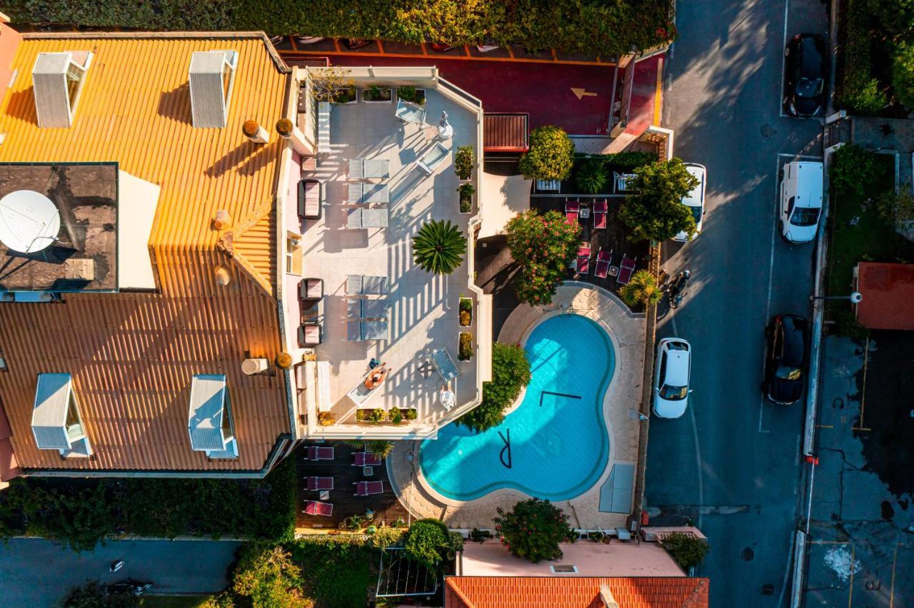 Ligure Residence Пьетра-Лигуре Экстерьер фото