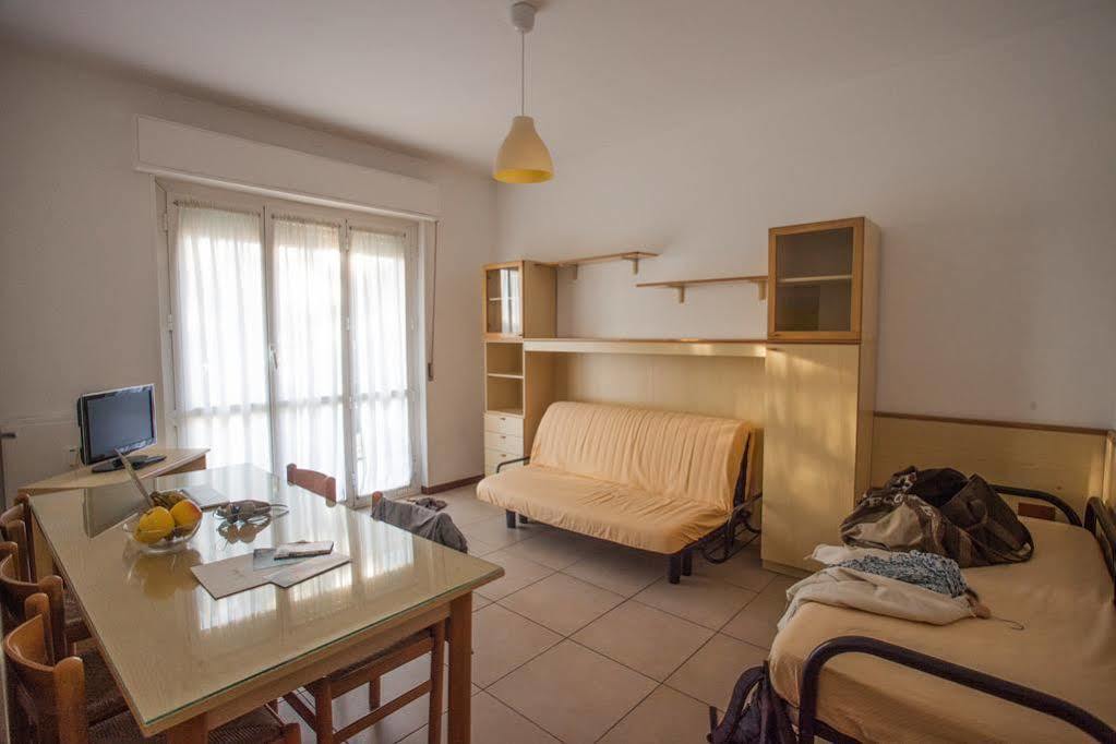 Ligure Residence Пьетра-Лигуре Экстерьер фото